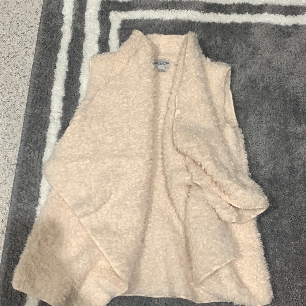 Juniors cardigan sweater